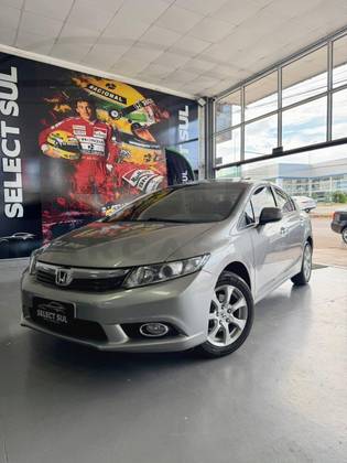 HONDA CIVIC 1.8 EXS 16V FLEX 4P AUTOMÁTICO HONDA CIVIC 1.8 EXS 16V FLEX 4P AUTOMÁTICO
